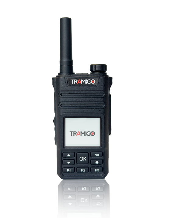 MCPTT-1: Perangkat komunikasi push-to-talk tahan air dan tahan banting dengan baterai tahan lama. Walkie-talkie MCPTT-1 Tramigo dengan fitur tahan banting, suara jernih, enkripsi komunikasi, dan kompatibilitas multi jaringan.
