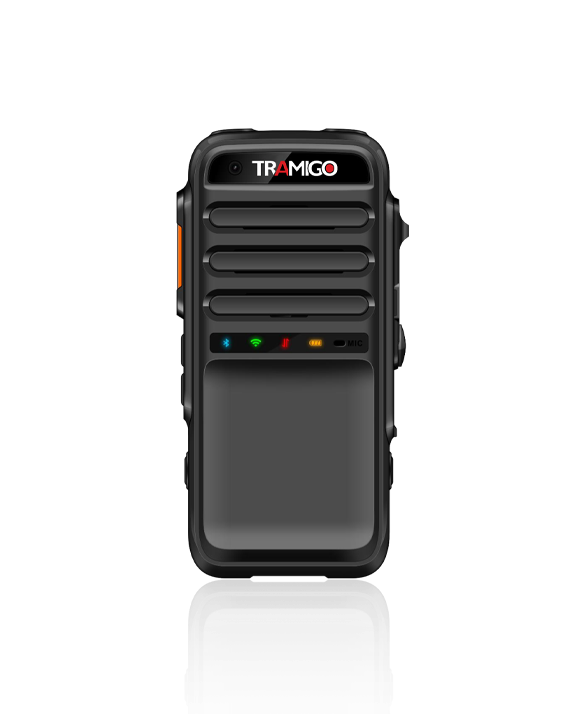 MCPTT-2: Perangkat komunikasi hands-free dengan kualitas suara lantang dan fitur darurat untuk situasi kritis. Walkie-talkie MCPTT-2 Tramigo dengan fitur komunikasi terenkripsi, suara jernih, tombol SOS, dan konektivitas multi jaringan.